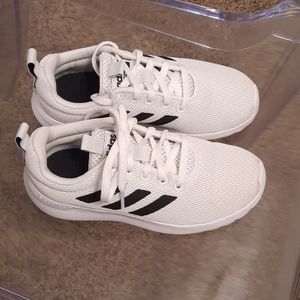 Little boys Adidas cloudfoam sneakers